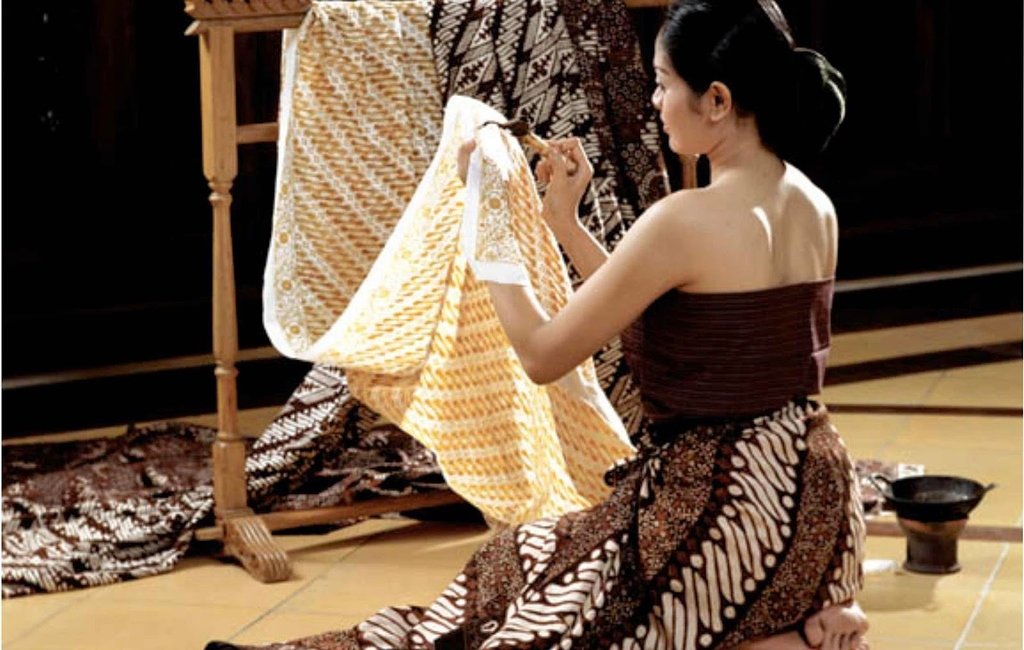 Apa yang dimaksud dengan Batik Sido Luhur? - Ilmu Fashion - Dictio