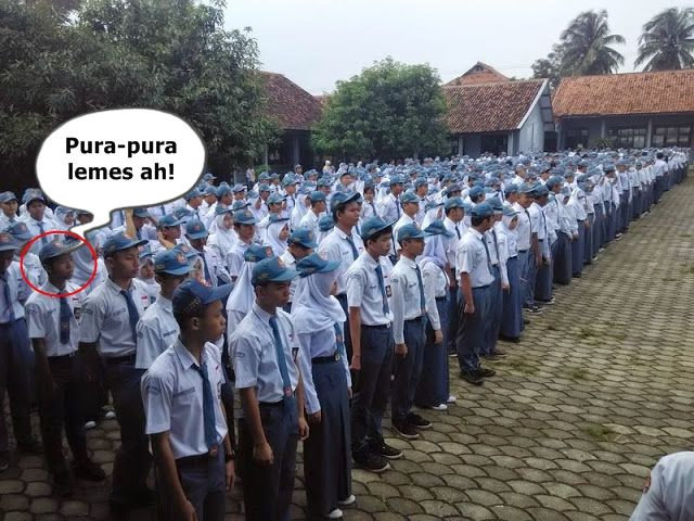 Meme Kocak Males Upacara Bikin Rindu Masa Sekolah Humor Dictio