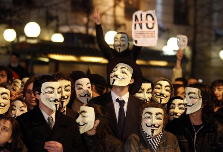 Deindividuasi : Anonimitas di internet , Baik atau Buruk?