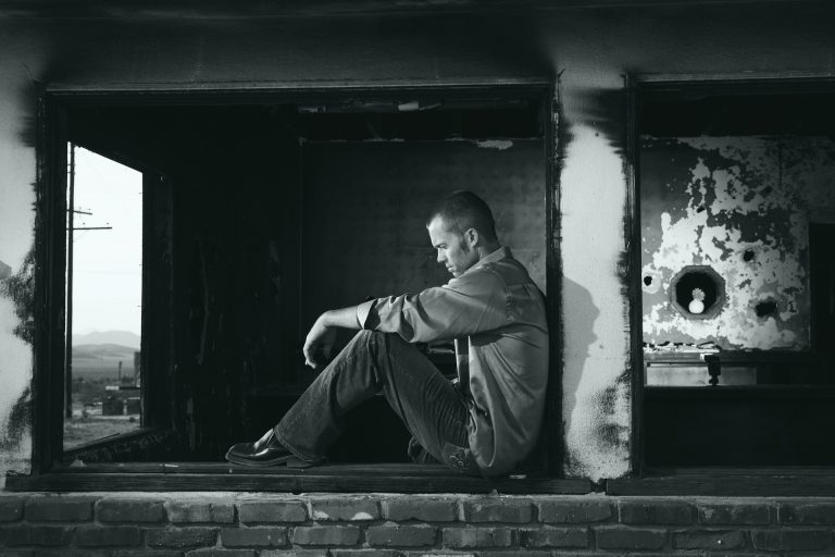 Merasa Kesepian Sejak Pandemi? Ini Tips yang Dapat Kamu Lakukan Untuk Mengatasi Loneliness!