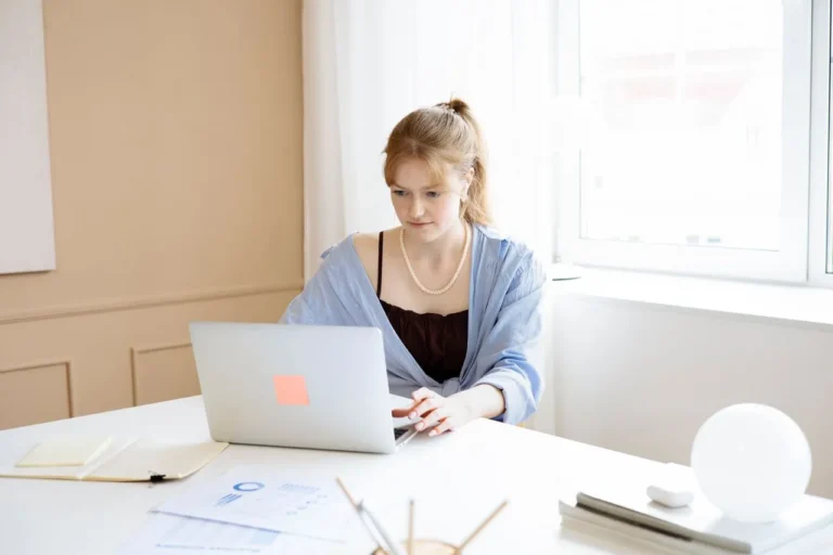 Career Development 101: Panduan Praktis Membangun Pertumbuhan Karier yang Berkelanjutan