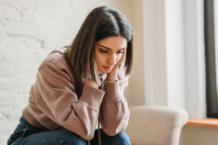Apakah Anxiety Ring Benar-Benar Membantu Mengatasi Stres?