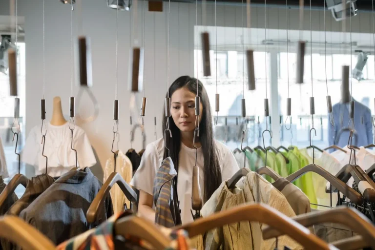 Top 20 Skill yang Wajib Dimiliki untuk Bekerja di Retail plus Lengkap dengan Tips