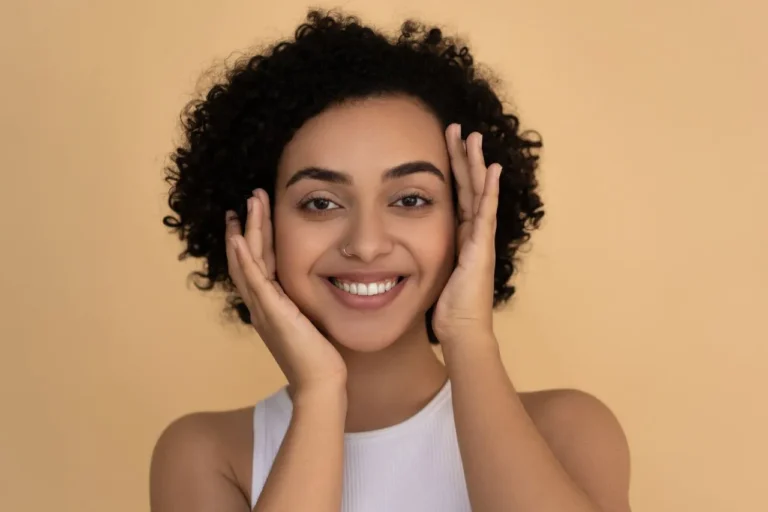Tren Skincare Terbaru: Mana yang Benar-Benar Efektif dan Mana yang Harus Dihindari Menurut Pakar Dermatologi