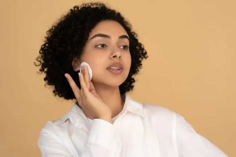 Apakah Sunscreen Tabur Efektif? Ini Kata Pakar Dermatologi Soal Perlindungan UV