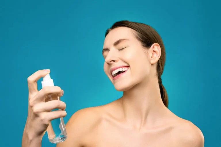 Apakah Anda Benar-benar Membutuhkan Face Toner? Jawaban dan Fakta Medis Menurut Ahli Dermatologi