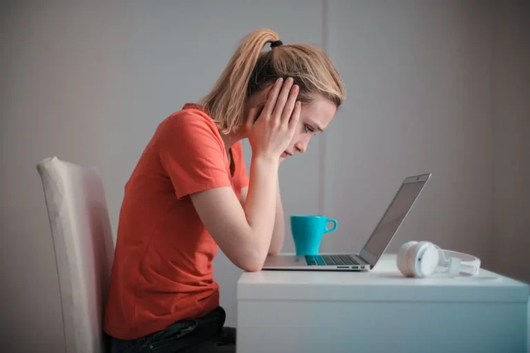 Memahami ADHD pada Wanita: Gejala, Diagnosis, dan Langkah Penanganan yang Efektif