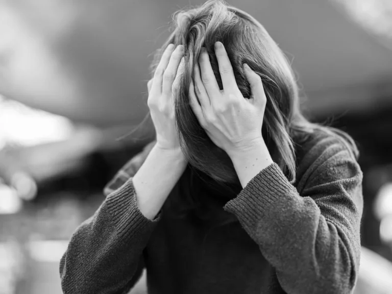 PTSD dan Trauma Psikologis: Kenali Gejala, Dampak, dan Cara Memulihkan Diri Menurut Pakar