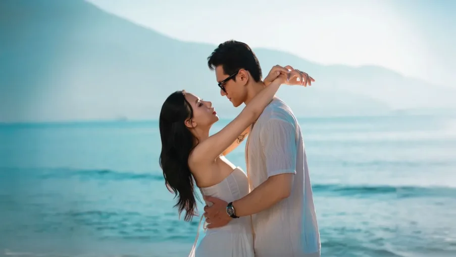 Love Languages: Memahami Cara Beri dan Terima Cinta untuk Membangun Hubungan yang Lebih Dekat